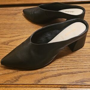 Aldo size 7.5 black heels. Pointy toe